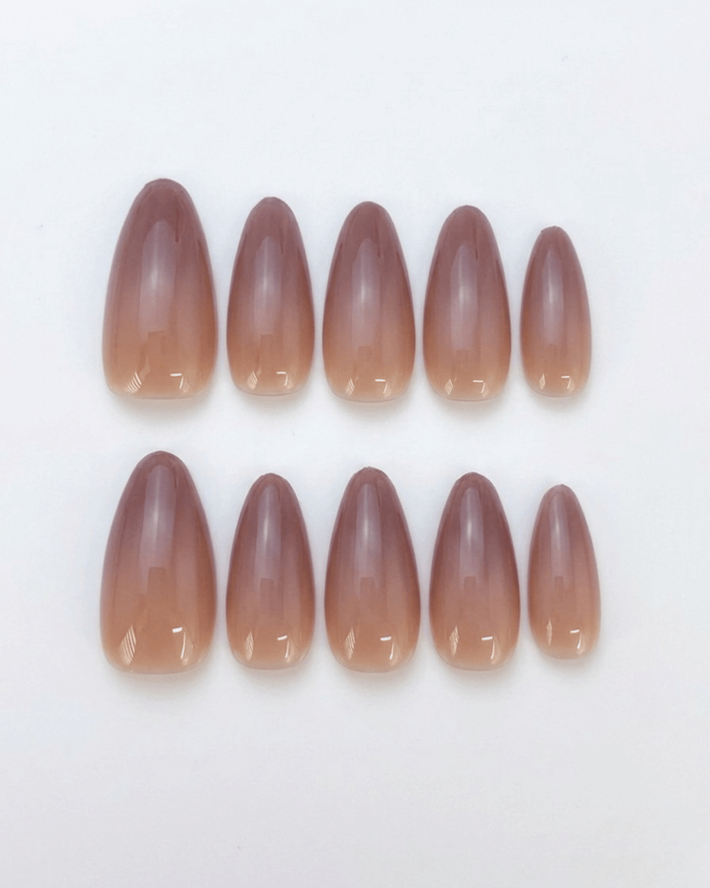 Uñas postizas mandorla Medie Atardecer Morado