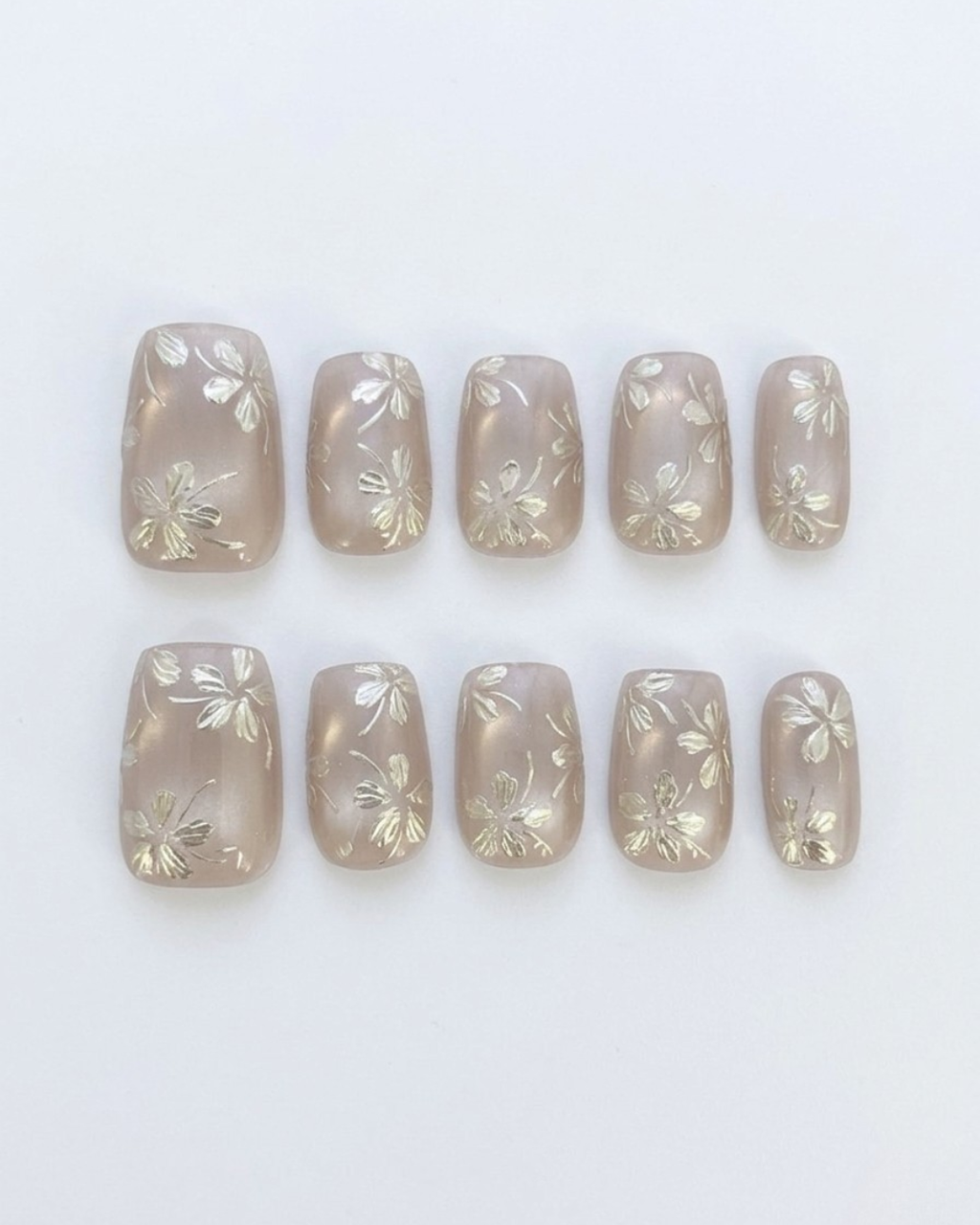 Press-on nails, short squoval, soft gel, reusable, 3D