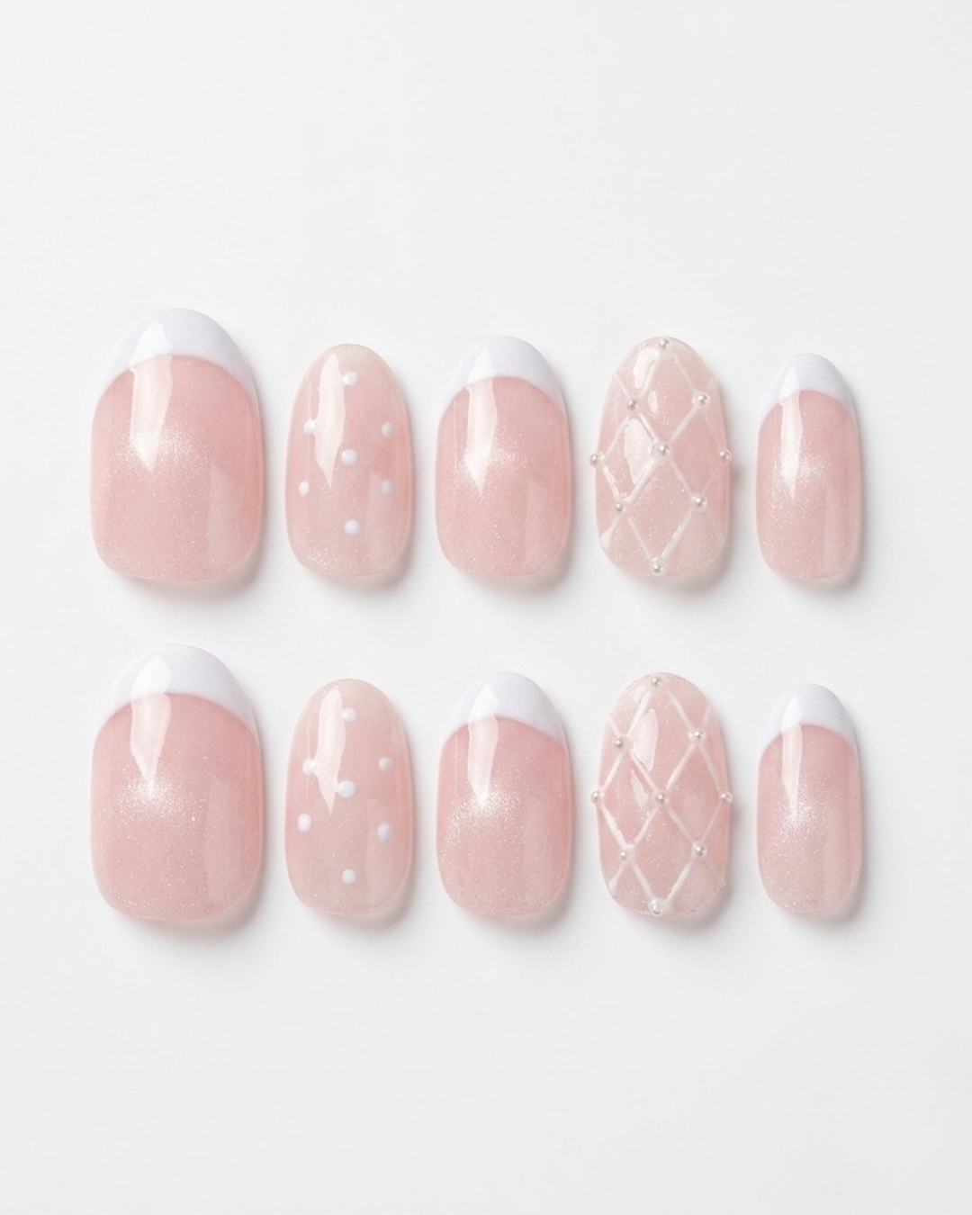 Catt-eye, press-on nails, short almond, soft gel, reusable, 3D
