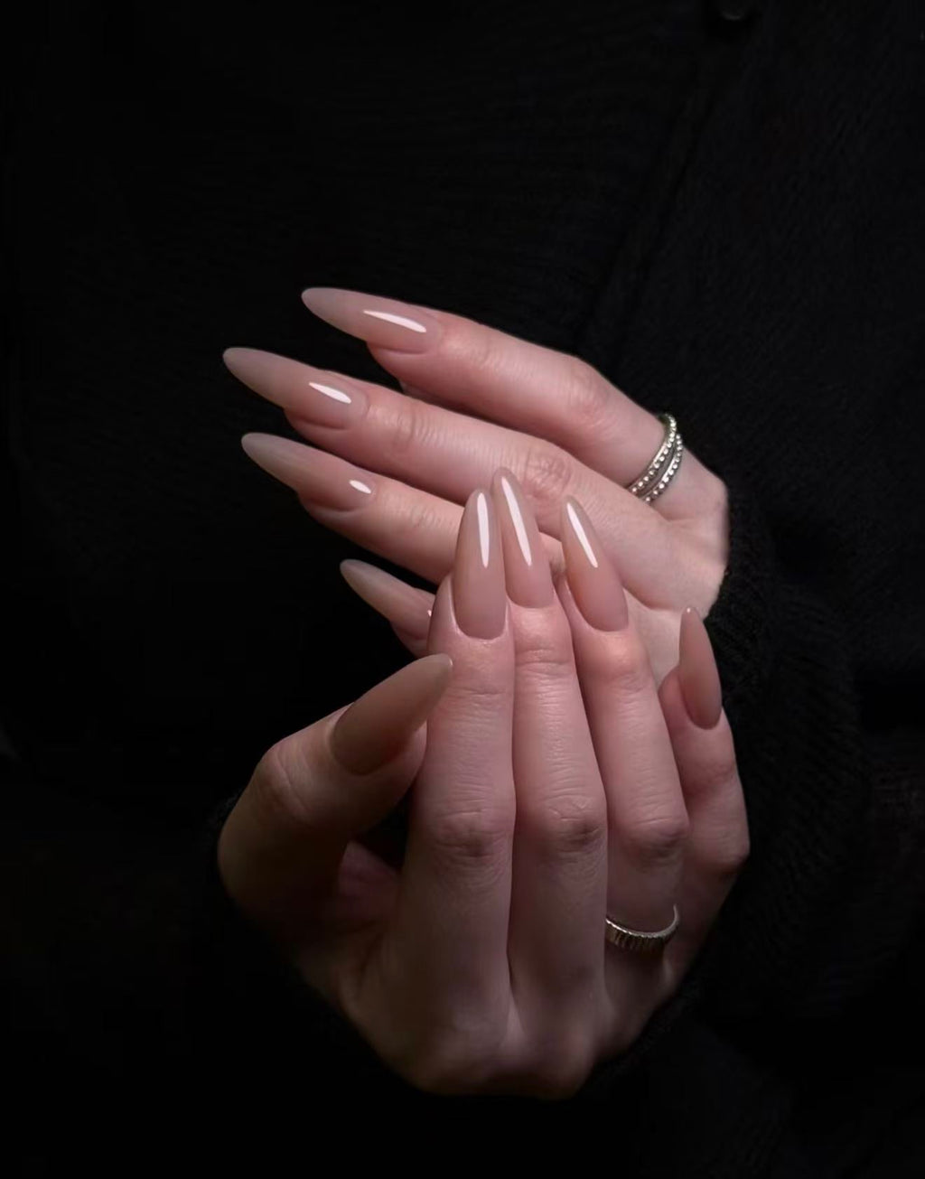 Nude, Classic, Press-Ons worn on hands, Long Almond, everyday look