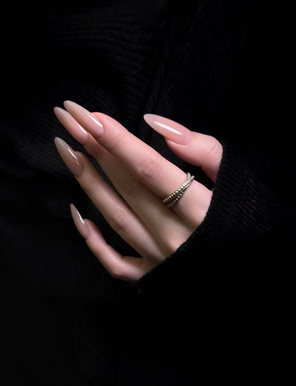 Nude, Classic, Press-Ons worn on hands, Long Almond, everyday look