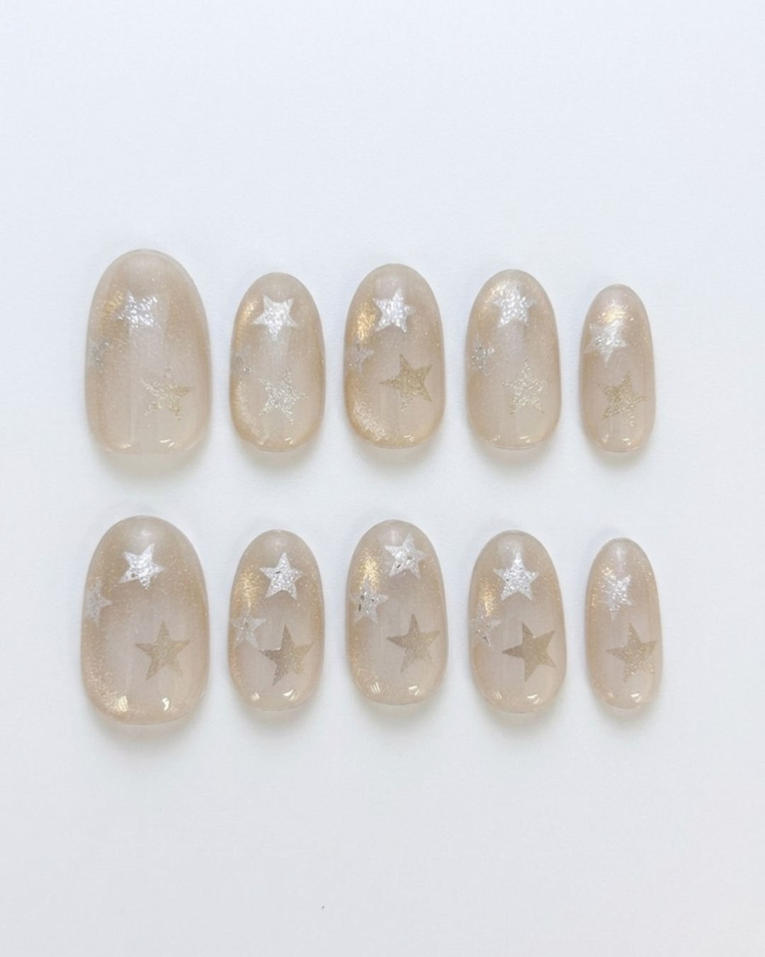 Press-on nails, medium oval, soft gel, reusable, 3D