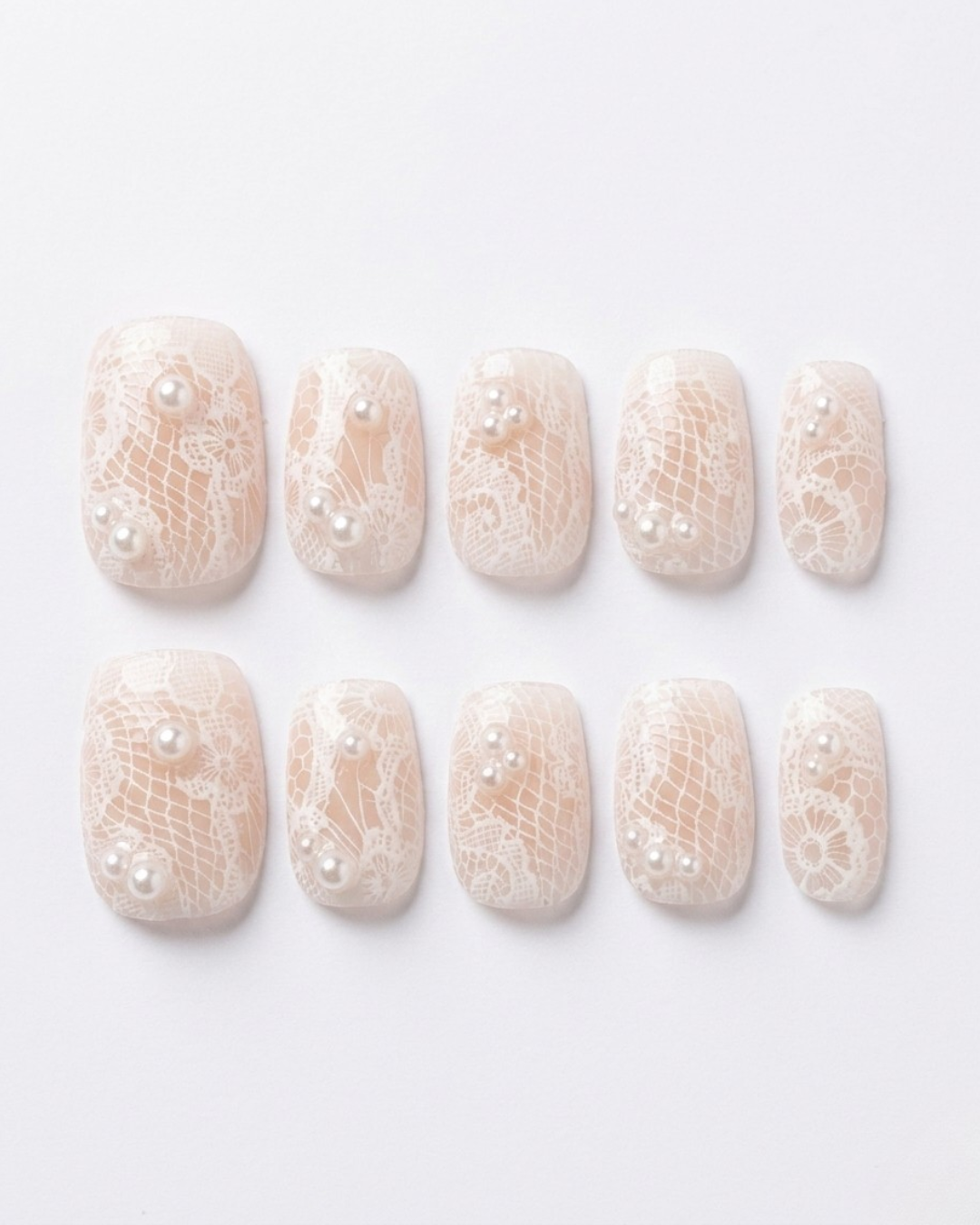 Press-on nails, short squoval, soft gel, reusable, 3D
