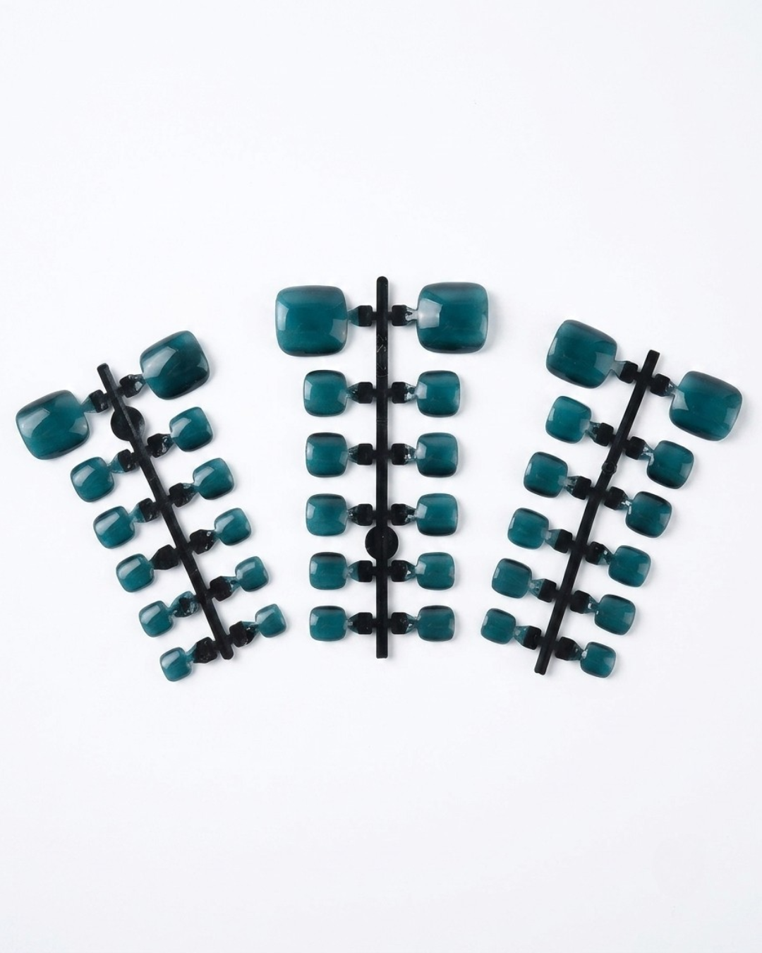 Teal, cat-eye, press-on toenails, short squoval, soft gel, reusable