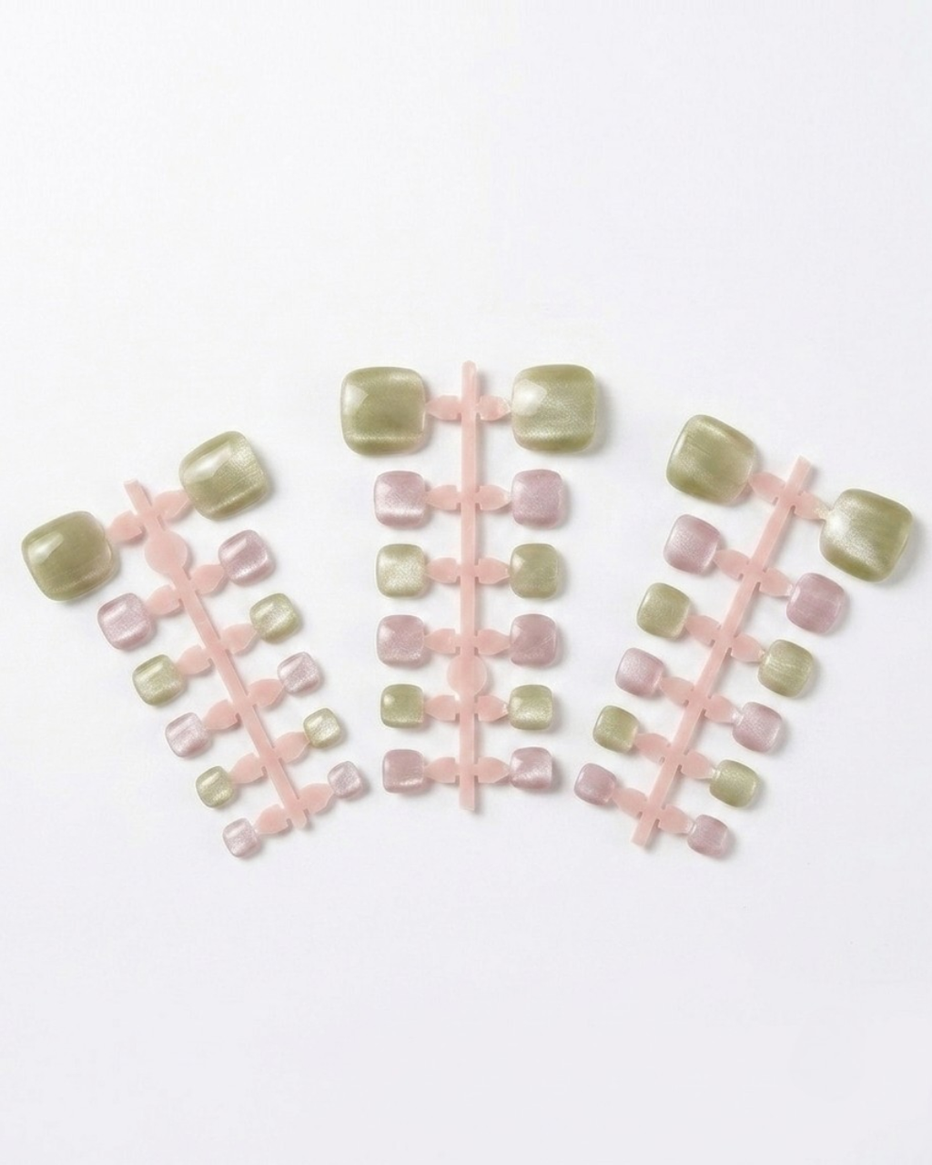 Cat-eye, press-on toenails, short squoval, soft gel, reusable